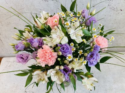 Obrázek Eustoma s karafiáty a přízdobou