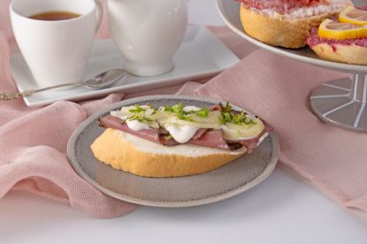 Chlebíček à la roastbeef
